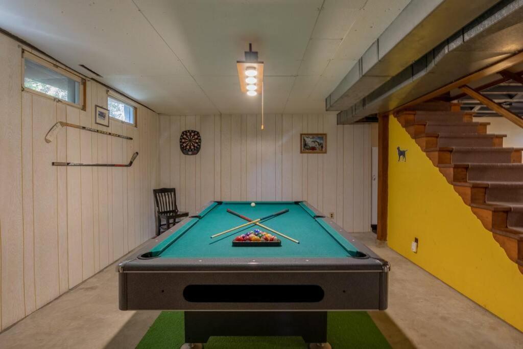 Family Home W/ 2 King, 2 Queen Beds + Game Room Bemidji Ngoại thất bức ảnh